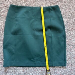 Lululemon Athletica Dark Green Tennis Pickleball Pencil Skirt Size 10